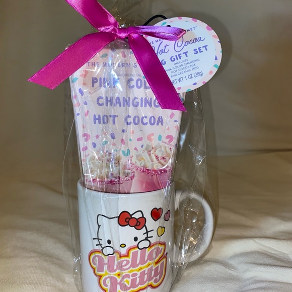Hello Kitty Mug Gift Set - Picture 4 of 5
